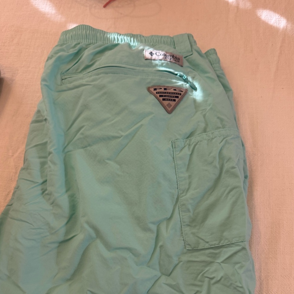 Columbia PFG Backcast Shorts